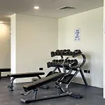 Sleek & Modern 1Bdr - Huge Balcony - 3 Min Walk To Adgm - Cleveland - Galleria - Upgraded
