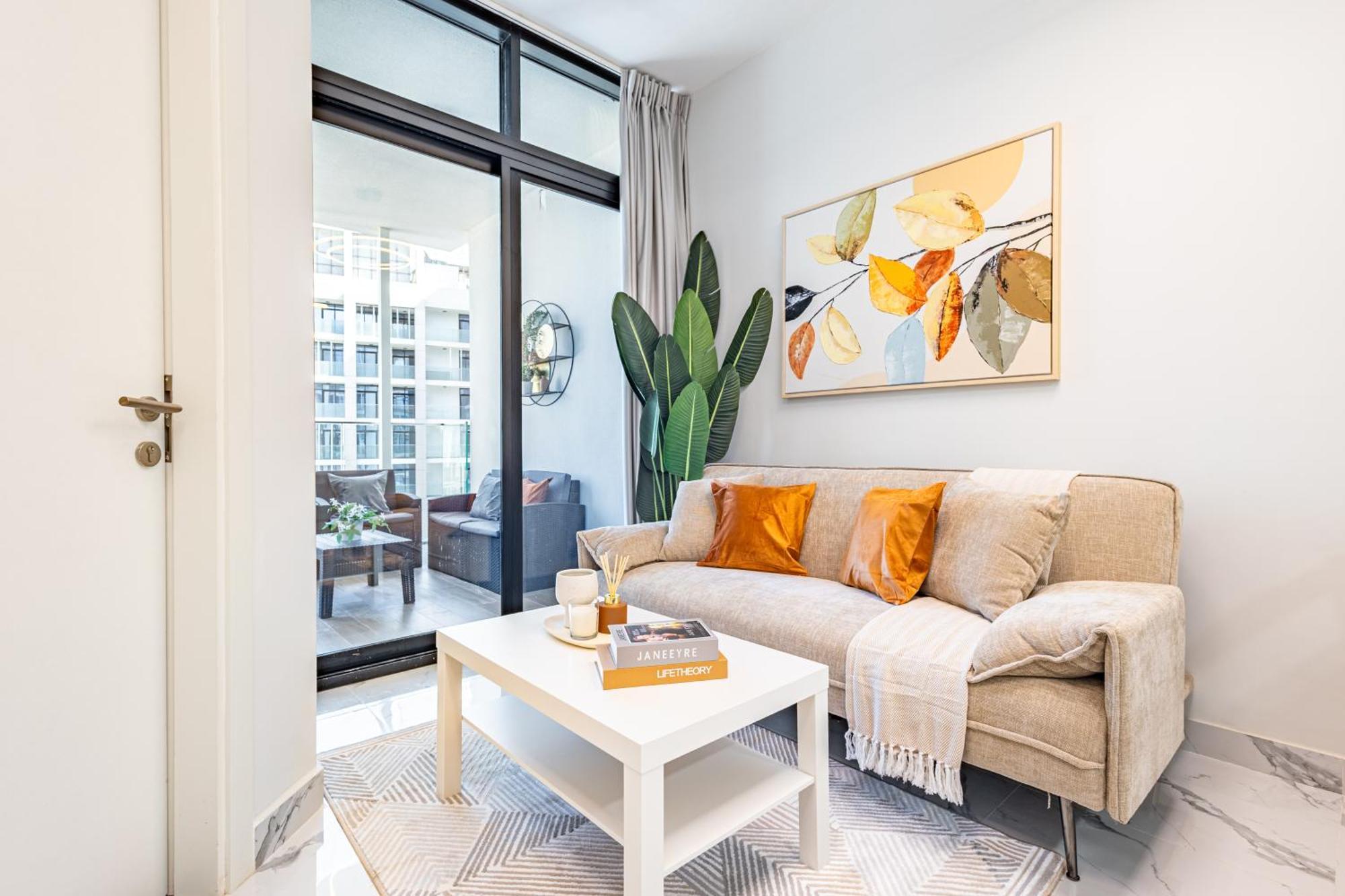 Sleek & Modern 1bdr - Huge Balcony - 3 Min Walk To Adgm - Cleveland - Galleria - Upgraded *