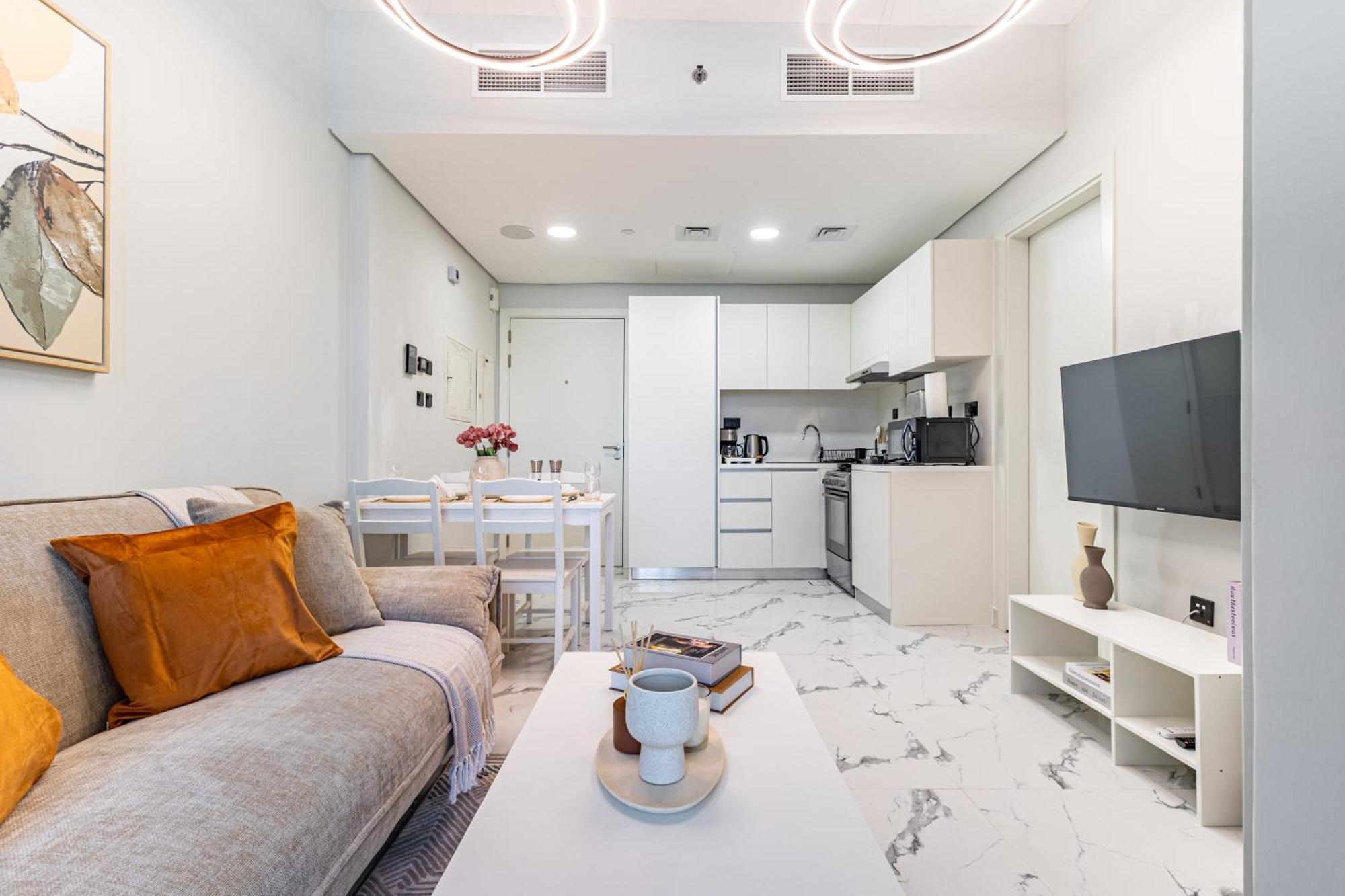 Sleek & Modern 1bdr - Huge Balcony - 3 Min Walk To Adgm - Cleveland - Galleria - Upgraded Abu Dhabi