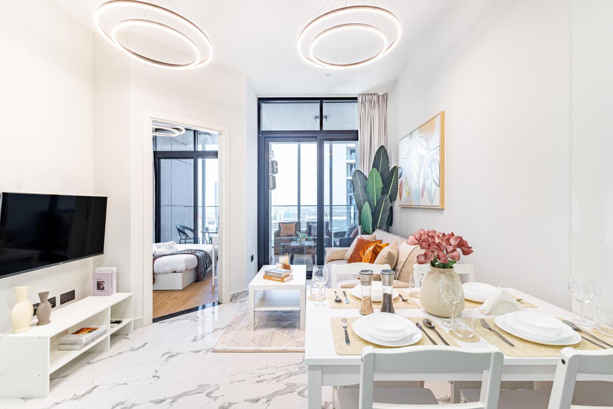 Sleek & Modern 1bdr - Huge Balcony - 3 Min Walk To Adgm - Cleveland - Galleria - Upgraded * Abu Dhabi